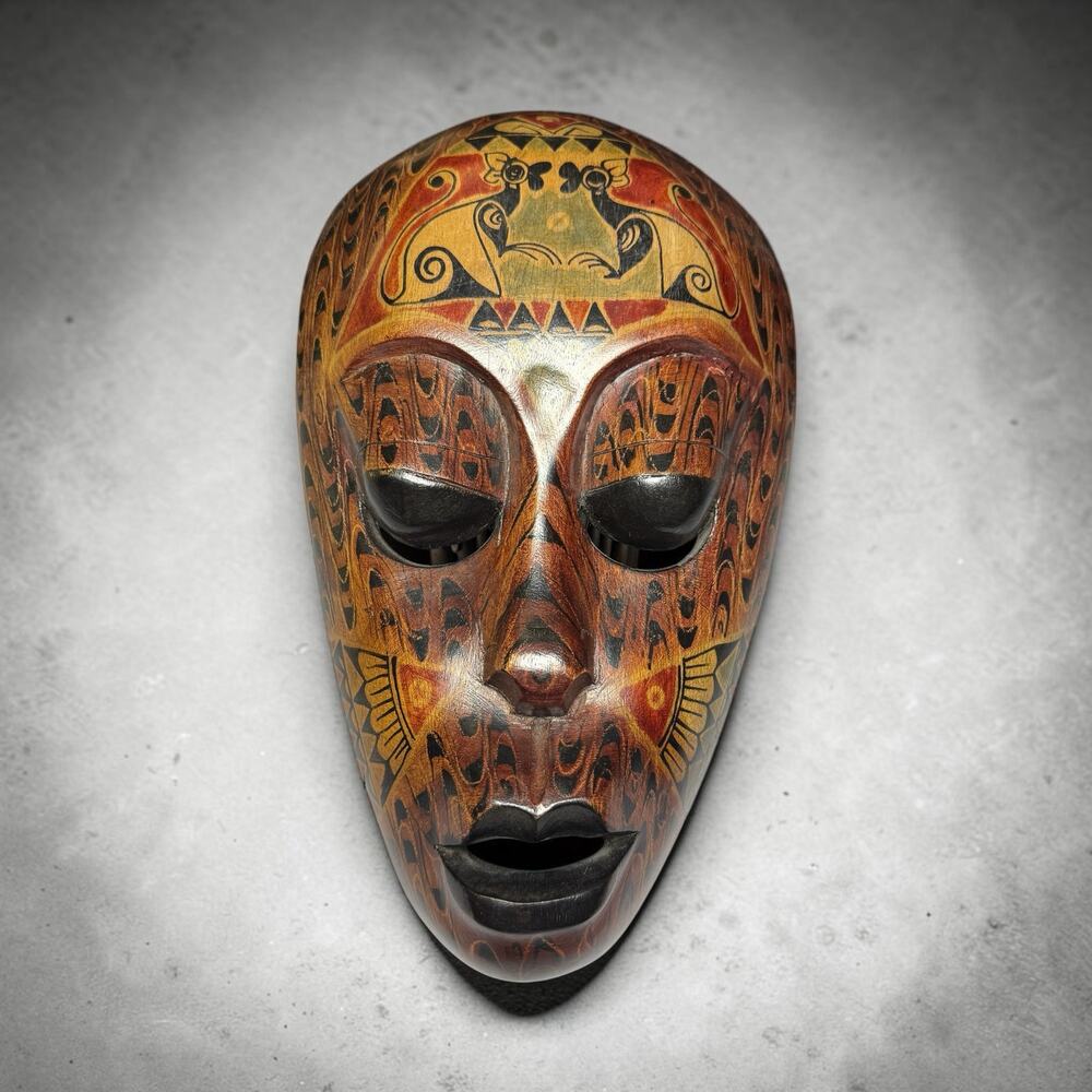 Vtg Indonesian Polychrome Wood Mask Hand Painted Tribal Folk Art Wall Hanging